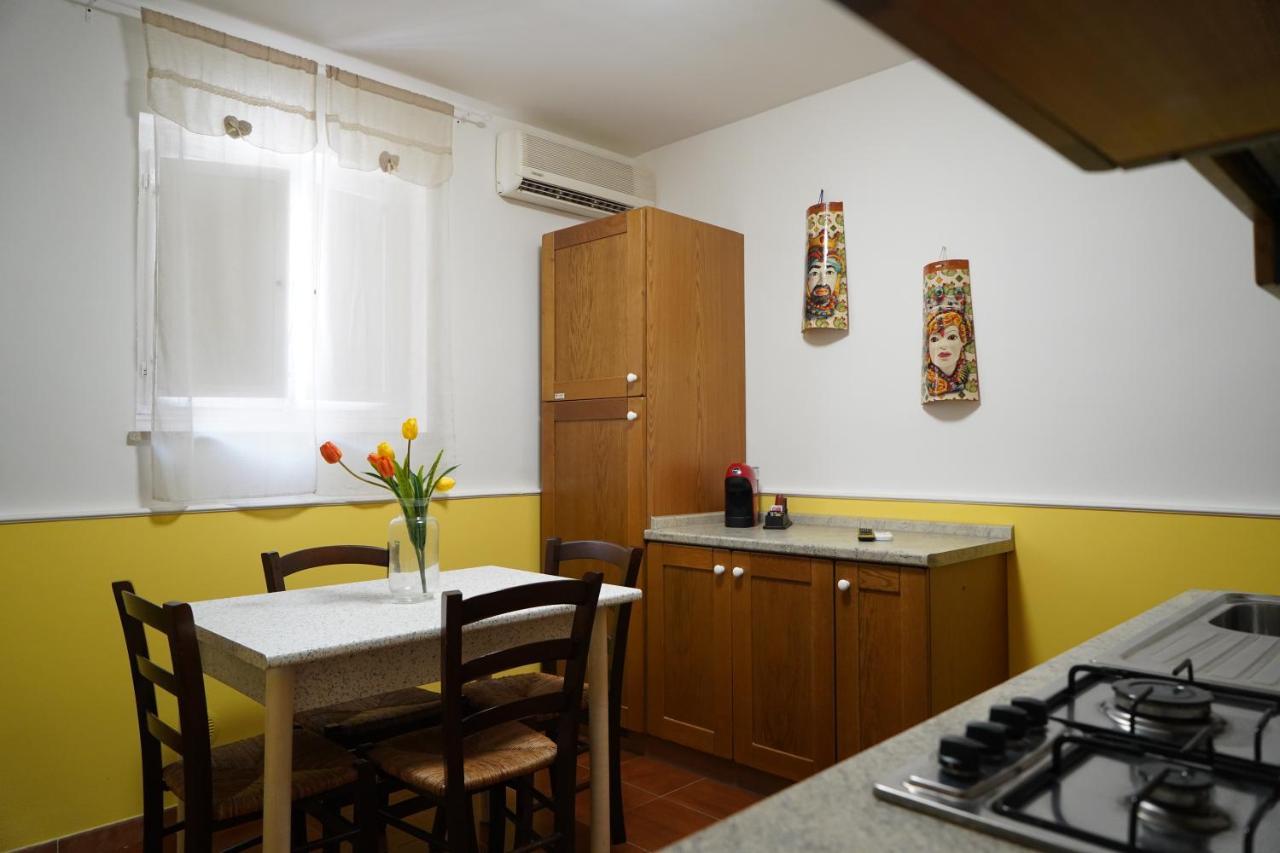 Sicily House Caronda Catania Apartamento Exterior foto